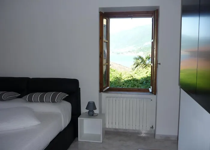 Апартаменты Serbelloni Holiday 37