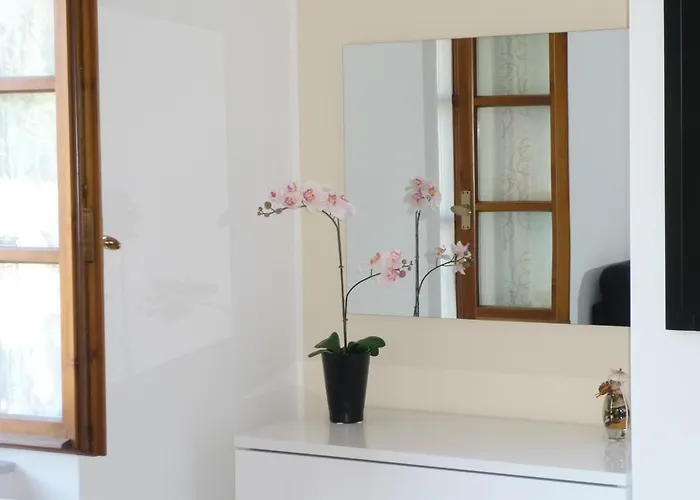 Serbelloni Holiday 37 Апартаменты